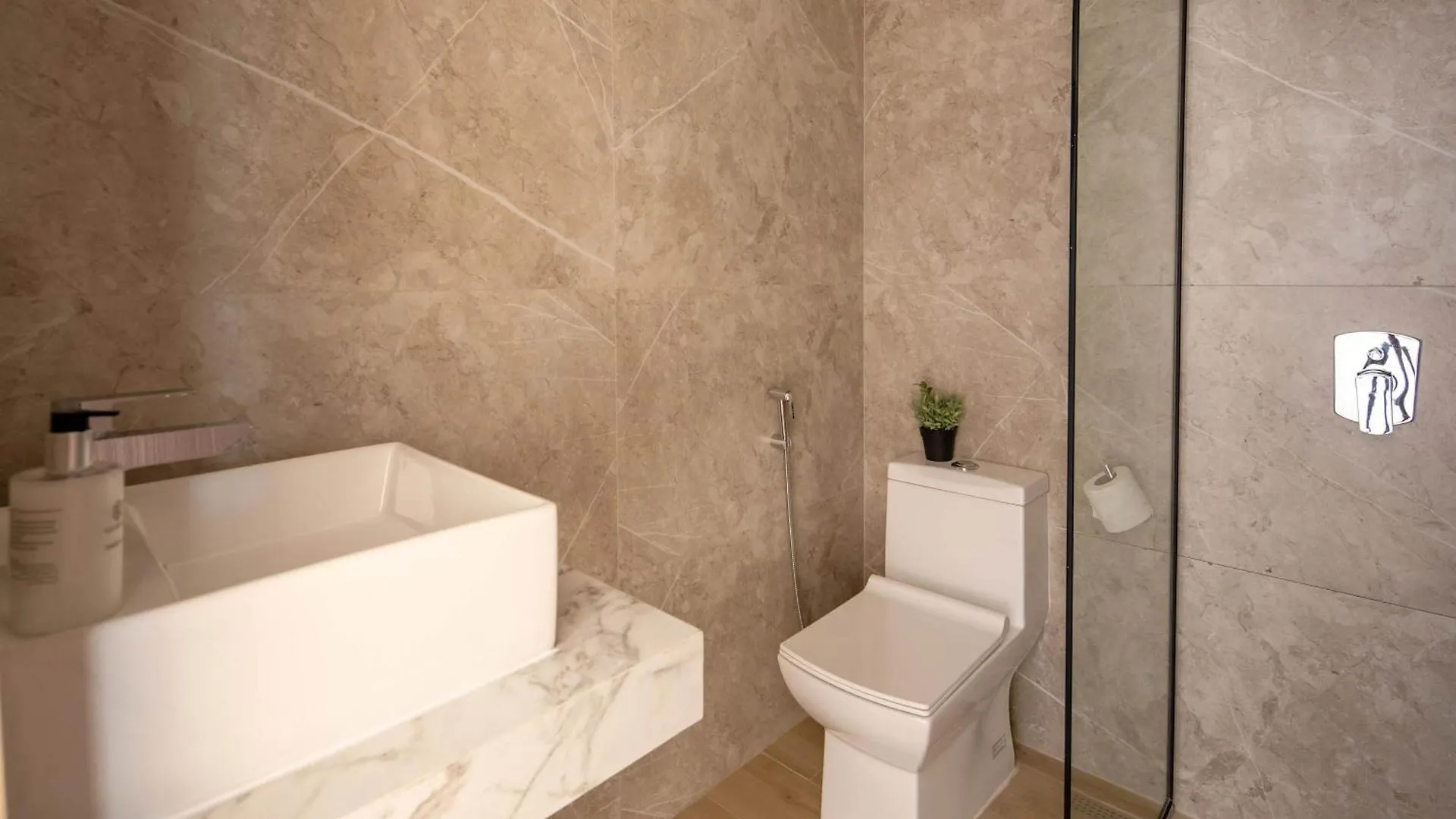 Frank Porter - Bali Residences Dubai Apartamento
