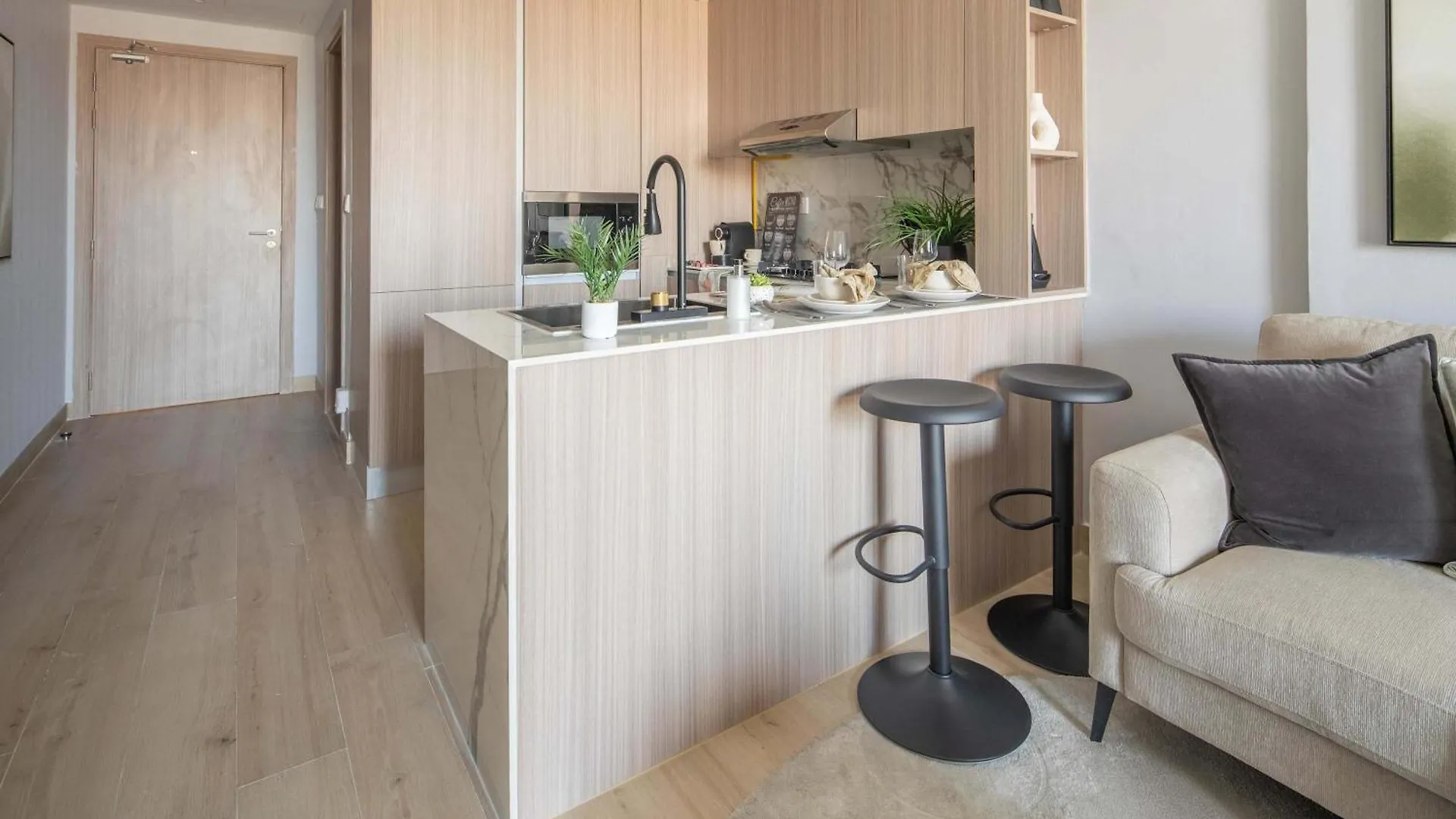 Frank Porter - Bali Residences Dubaj 0*,  Spojené arabské emiráty